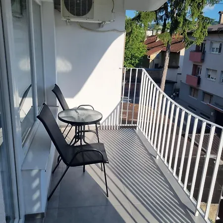 Nika-simka * Μπάνια Λούκα